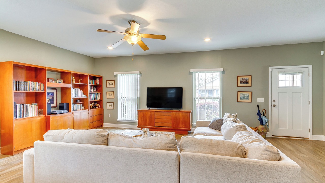 Photo of Livingroom in Warrington