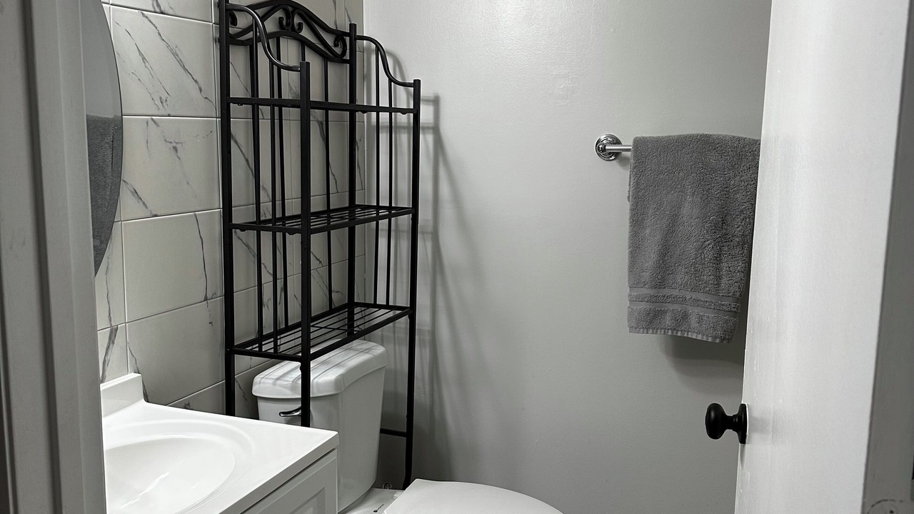 Photo of Bathroom in Pinellas Point