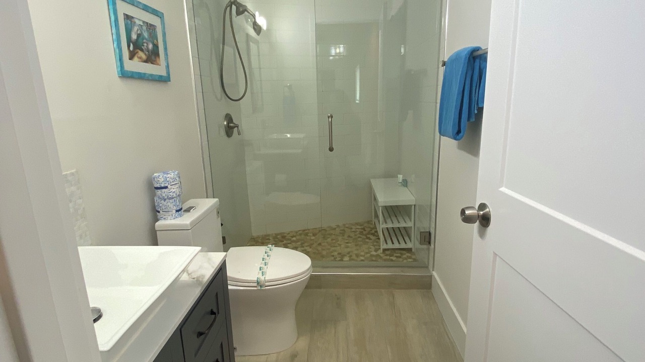 Photo of Bathroom in Indian Waterways