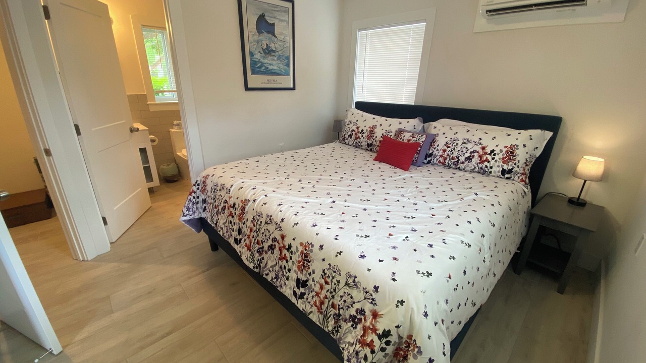 Photo of Bedroom in Indian Waterways