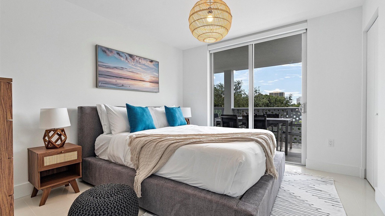 Photo of Bedroom in Bay Harbor Islands