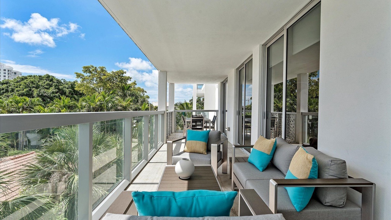 Photo of Patio Balcony in Bay Harbor Islands