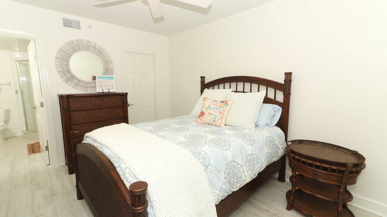 Photo of Bedroom in Ponce Inlet