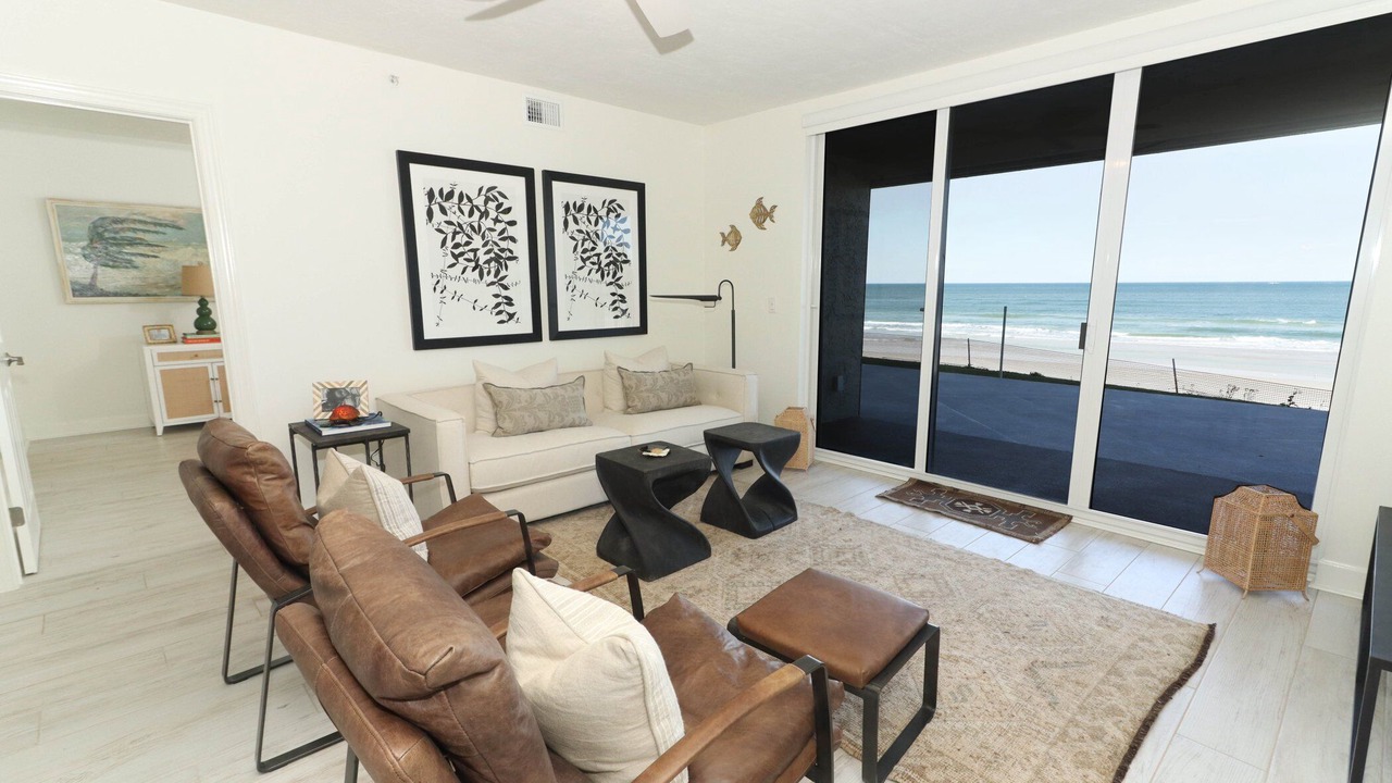 Photo of Livingroom in Ponce Inlet