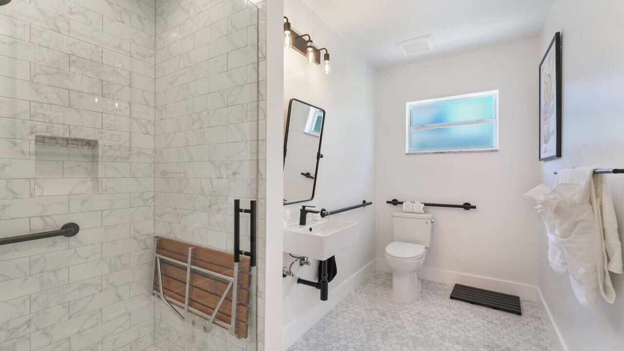 Photo of Bathroom in Buena Vista