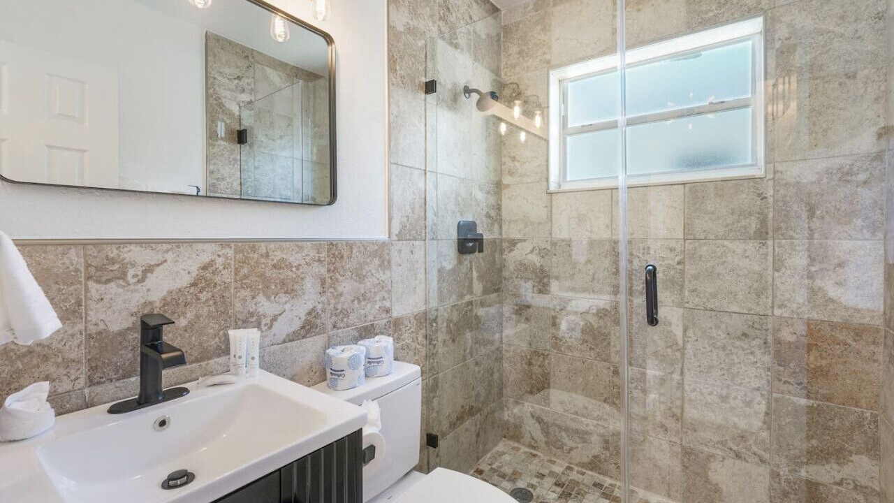 Photo of Bathroom in Buena Vista