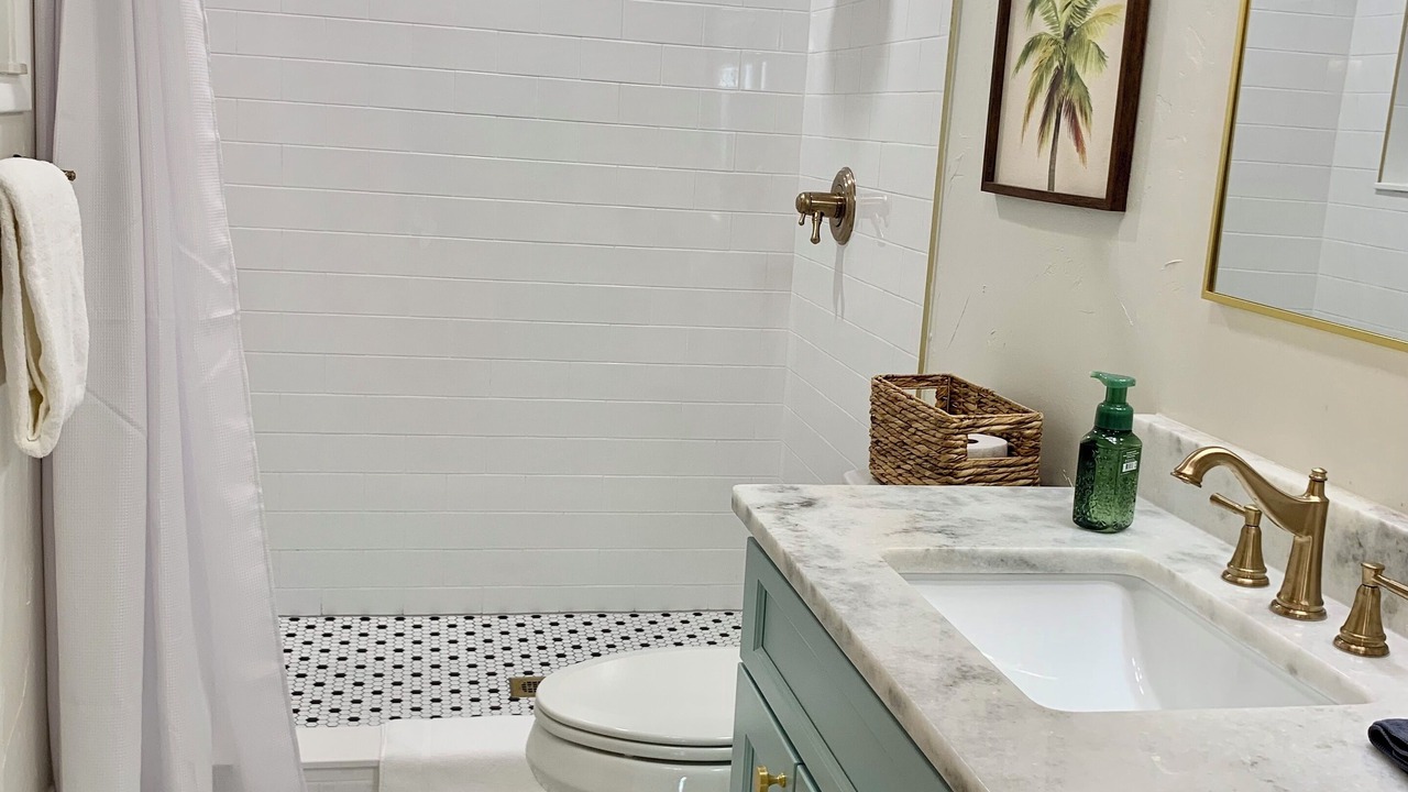 Photo of Bathroom in Sebring