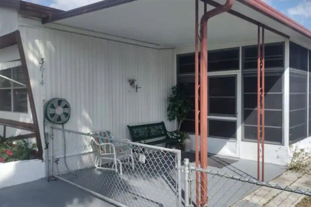 Photo of Outdoor in Sebring