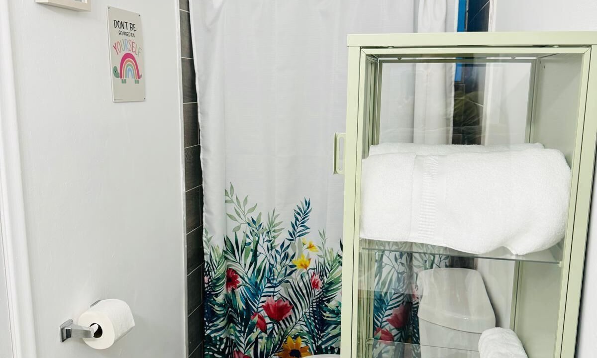 Photo of Bathroom in Survey Creek
