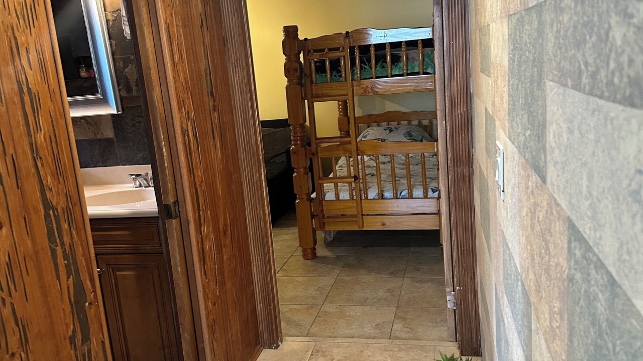 Photo of Bedroom in North Central Hollywood