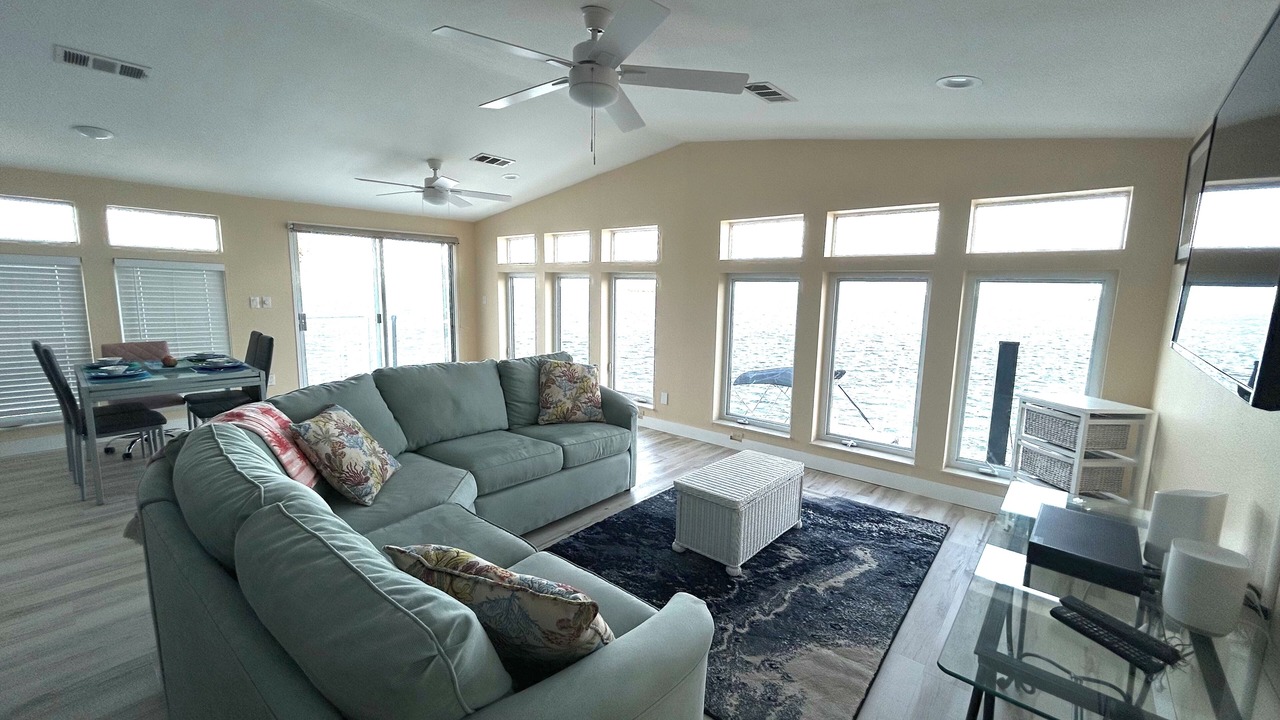 Photo of Livingroom in Cudjoe Key