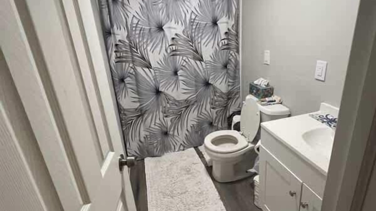 Photo of Bathroom in Apalachicola