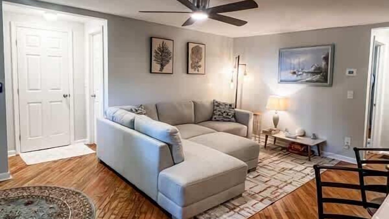 Photo of Livingroom in Apalachicola