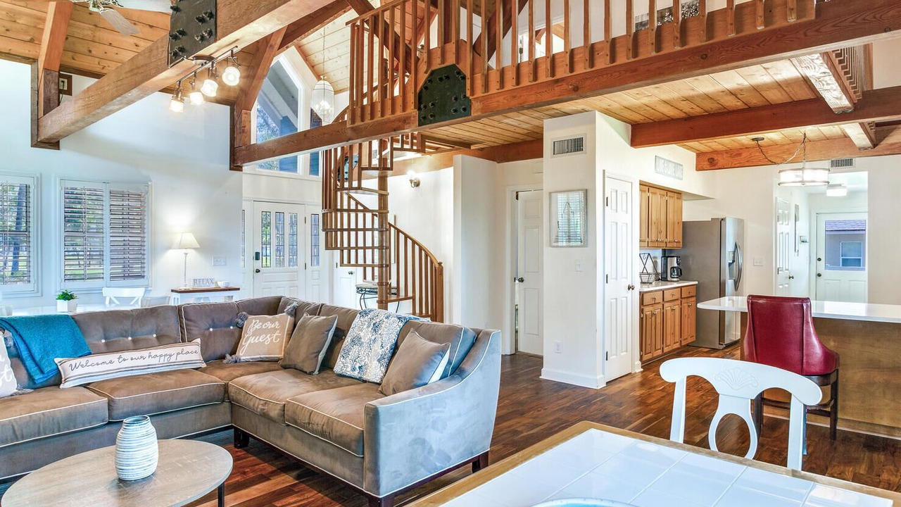Photo of Livingroom in Odessa