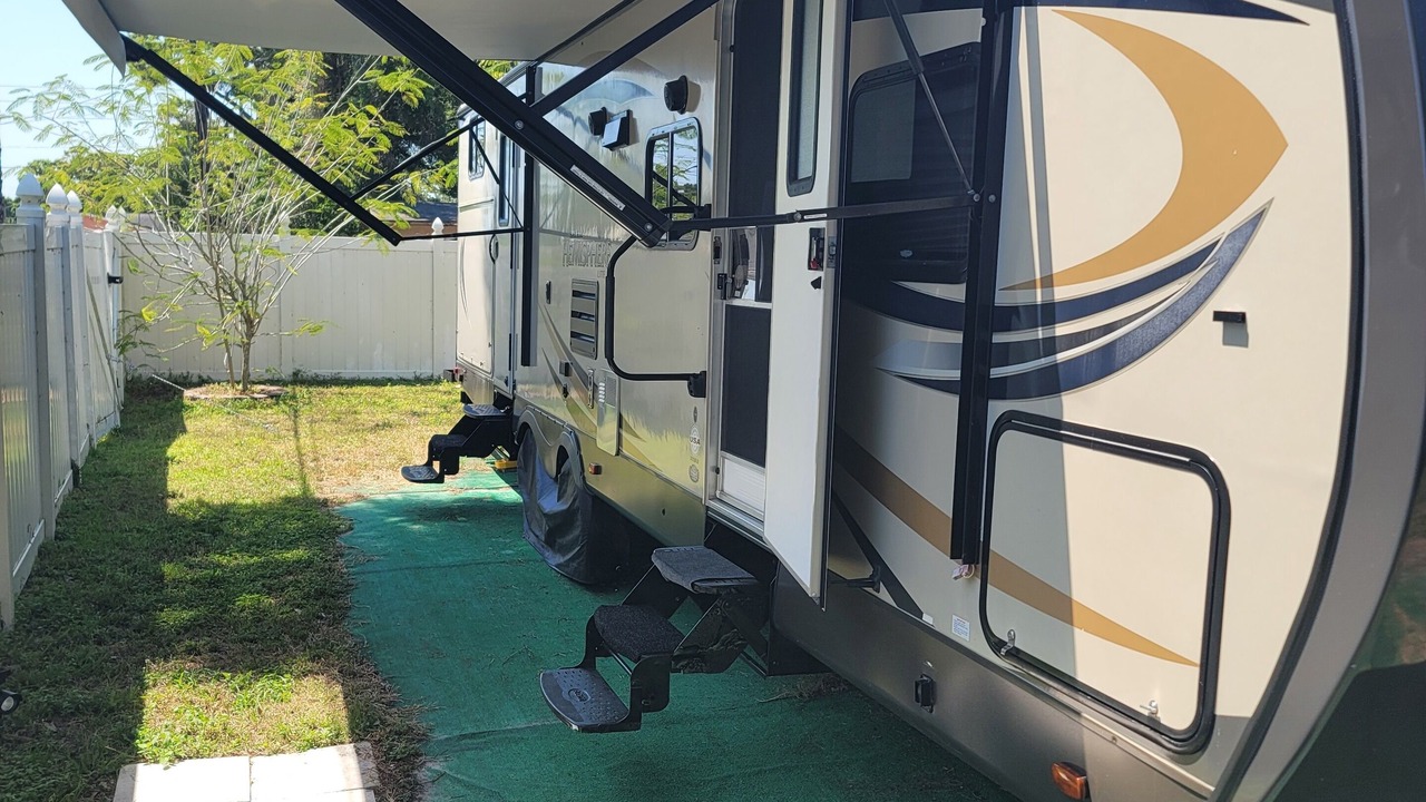Photo of Outdoor in Pinellas Park