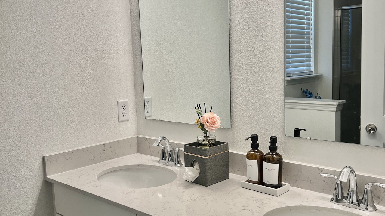 Photo of Bathroom in Newberry