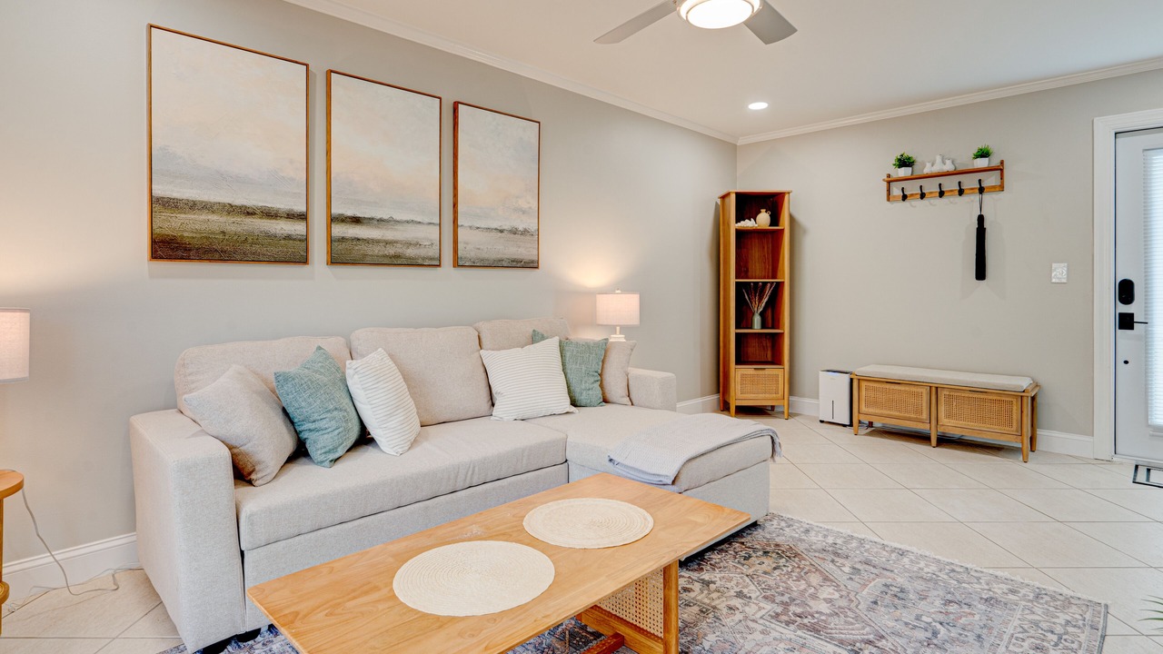 Photo of Livingroom in Florida North Atlantic Coast