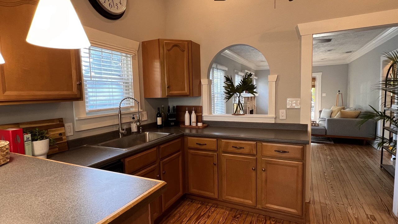 Photo of Kitchen in Crescent Lake