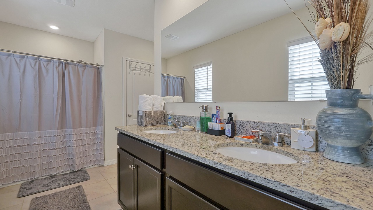 Photo of Bathroom in Clermont