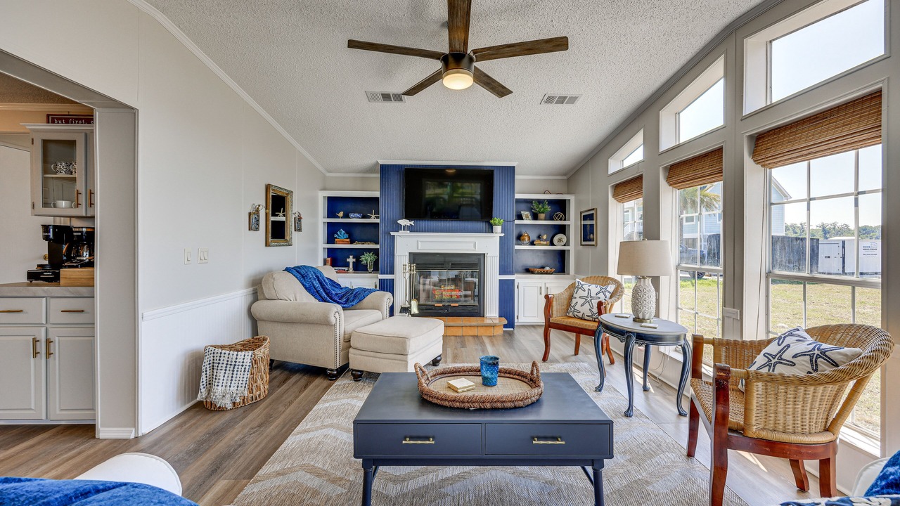 Photo of Livingroom in Doctors Inlet