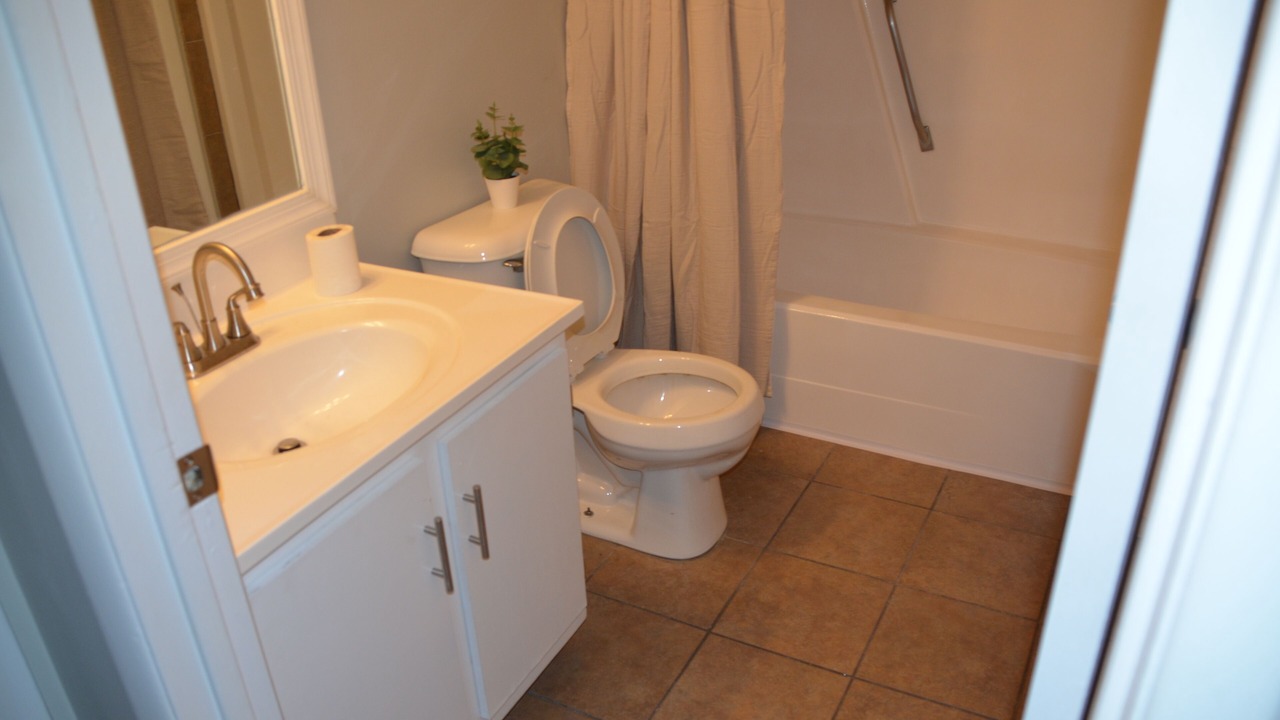 Photo of Bathroom in Enterprise