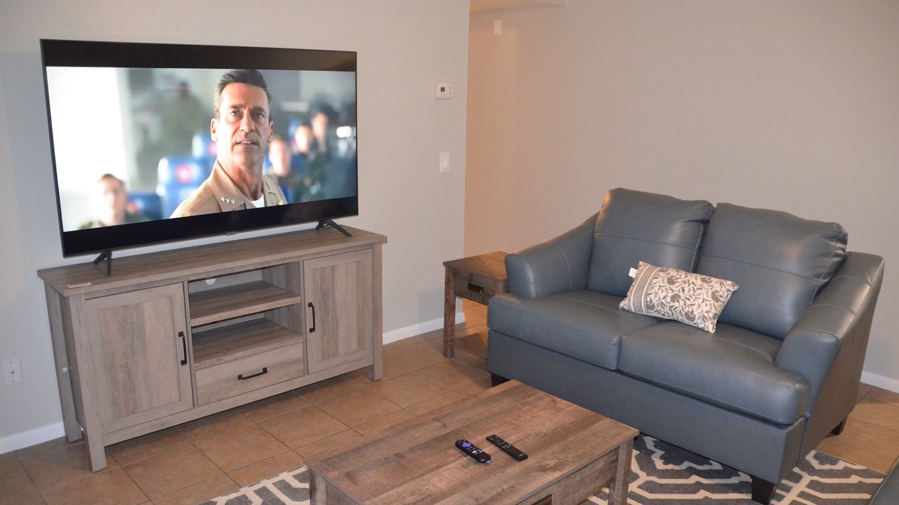 Photo of Livingroom in Enterprise