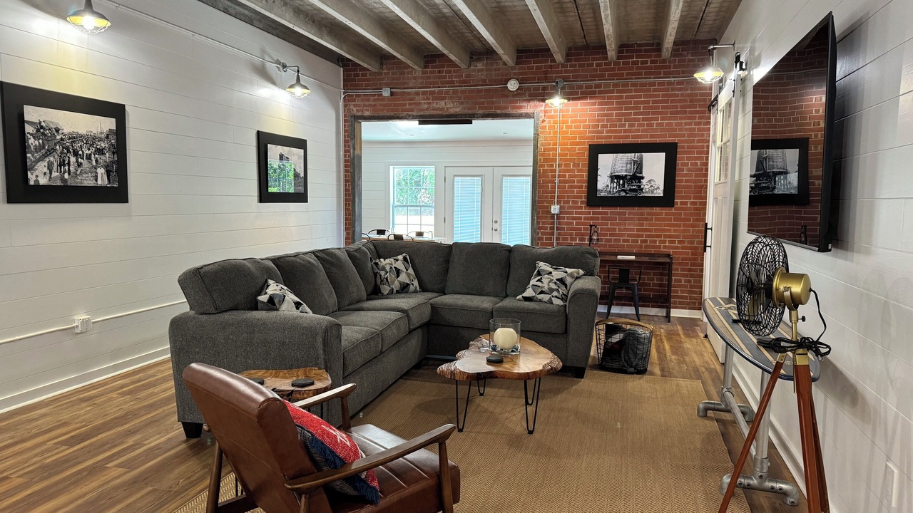 Photo of Livingroom in Apalachicola