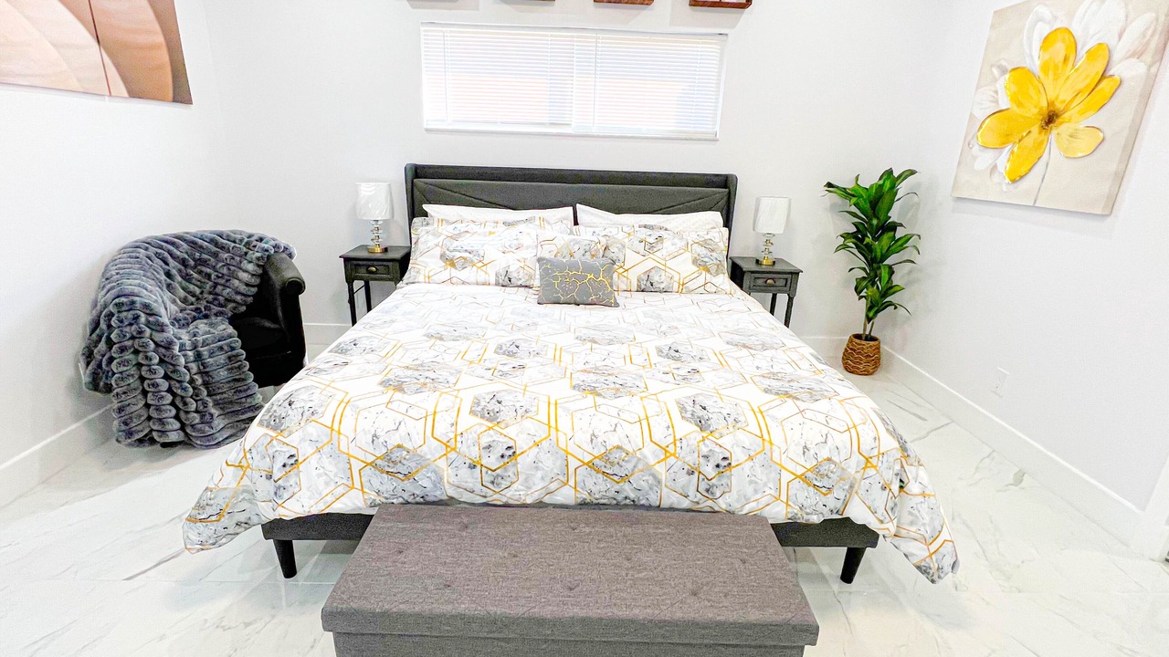 Photo of Bedroom in Dania Beach