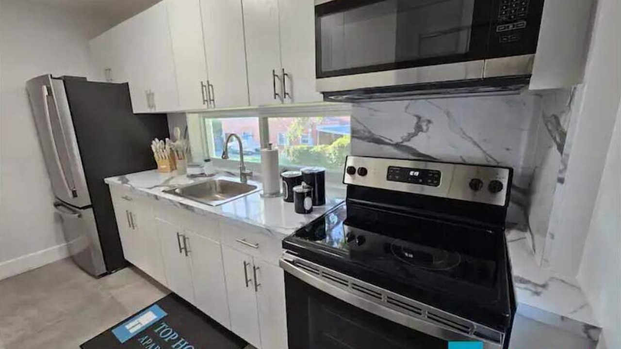 Photo of Kitchen in Miami Springs