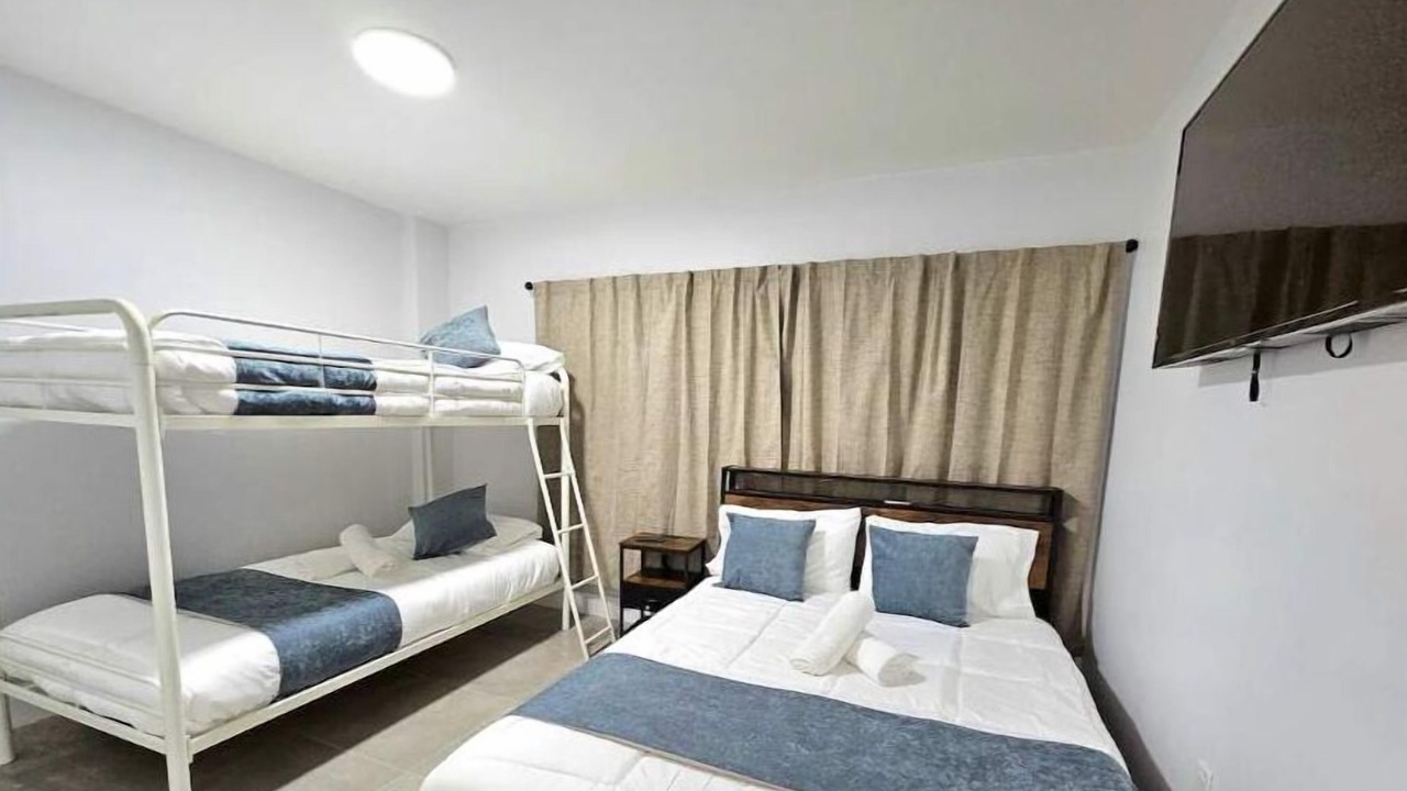 Photo of Bedroom in Miami Springs
