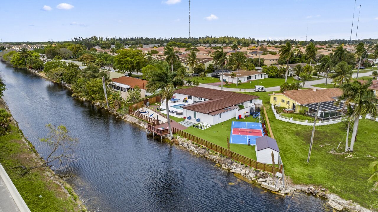 Photo of Outdoor in Miami Gardens