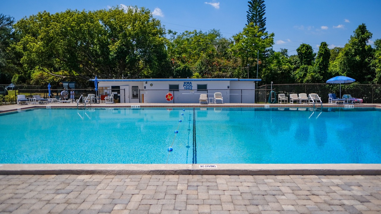Photo of Outdoor in Fairview Shores