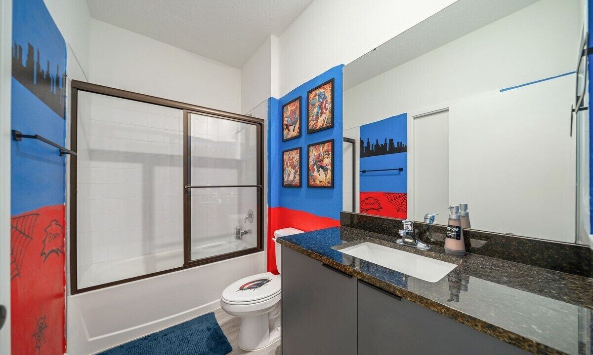 Photo of Bathroom in Lindfields