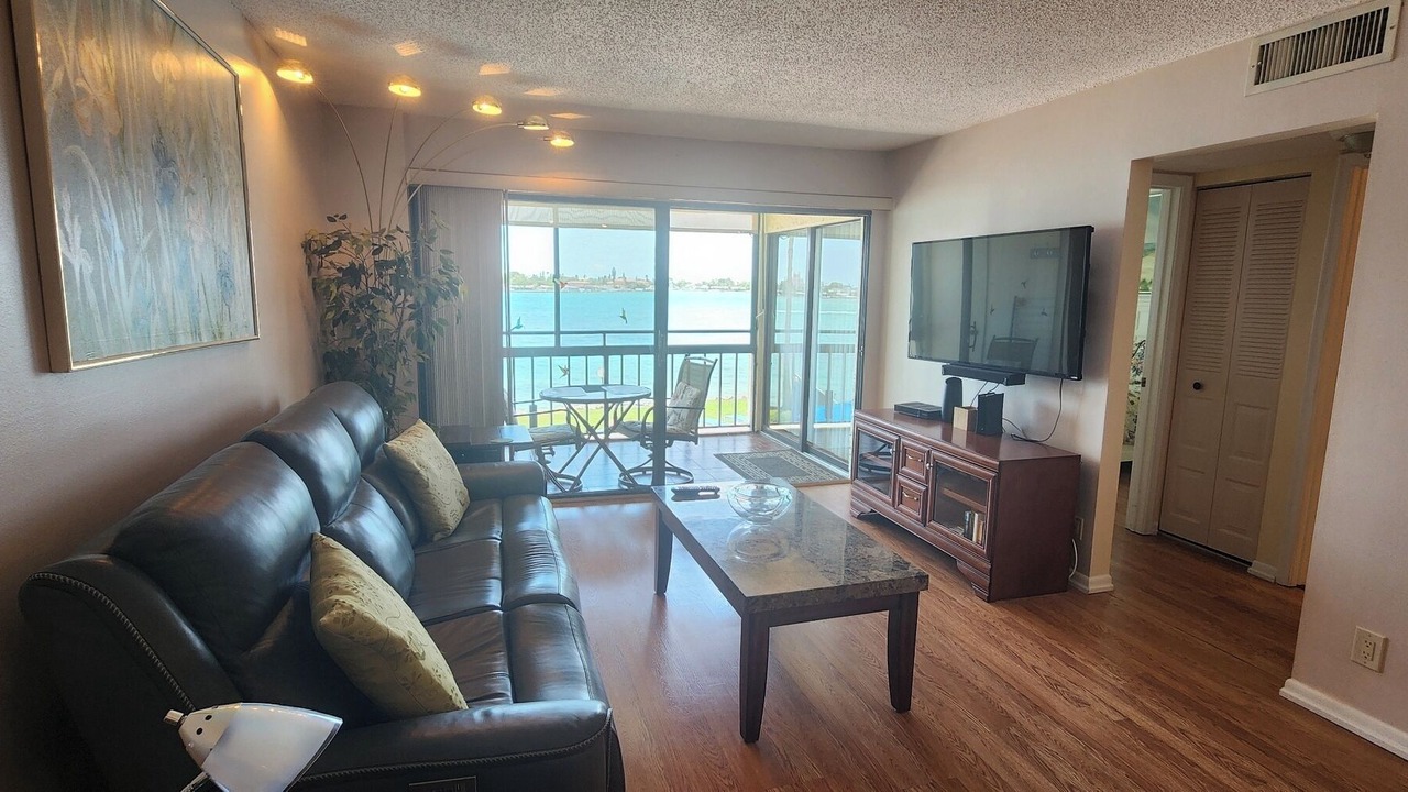 Photo of Livingroom in Casa del Mar