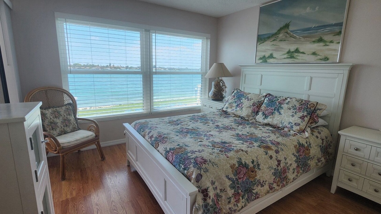 Photo of Bedroom in Casa del Mar
