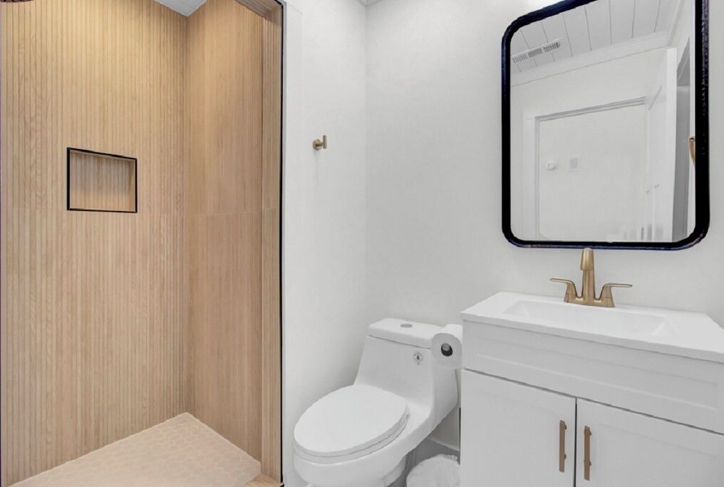 Photo of Bathroom in Twin Oaks