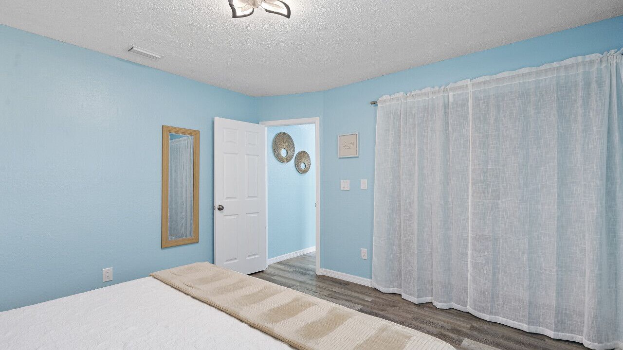 Photo of Bedroom in Pinellas Park