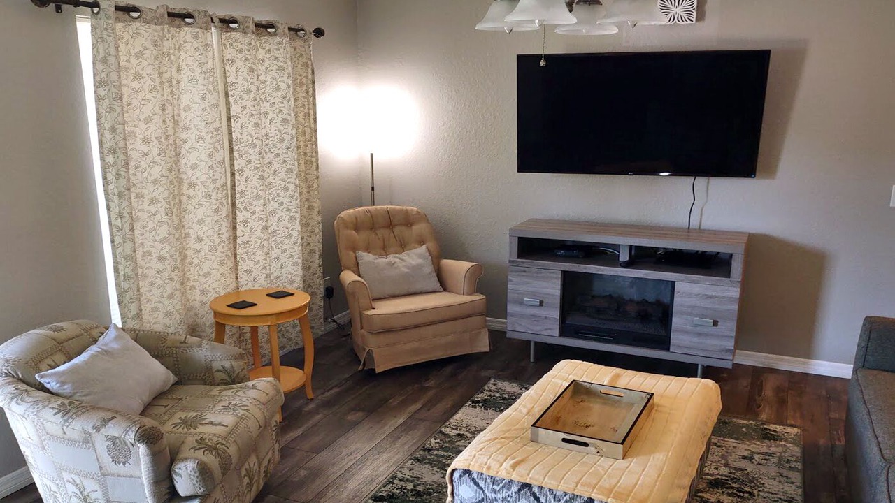 Photo of Livingroom in Summerfield