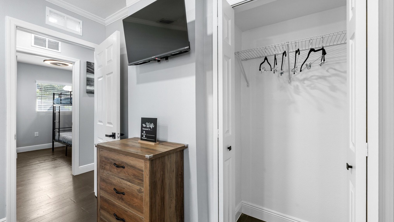 Photo of Bedroom in Bearss Plaza