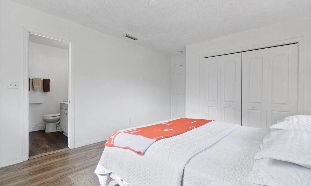 Photo of Bedroom in Loxahatchee Groves