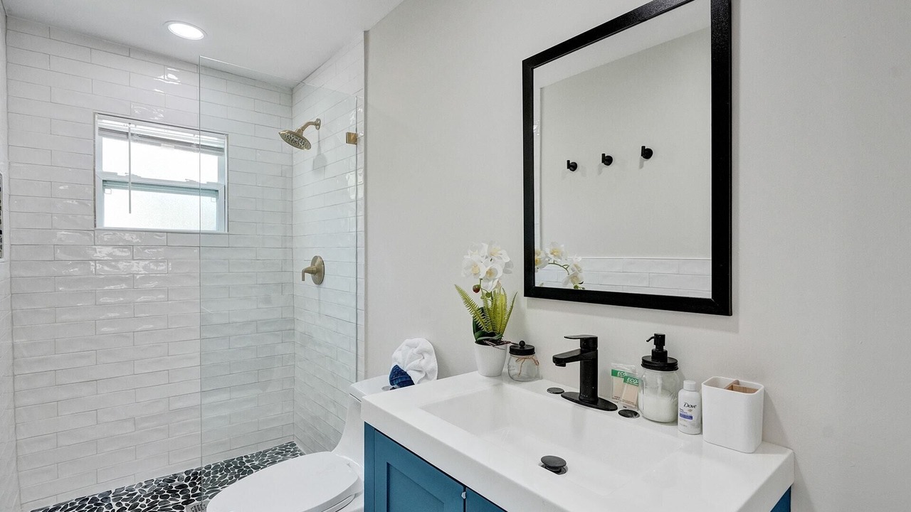 Photo of Bathroom in West Little River