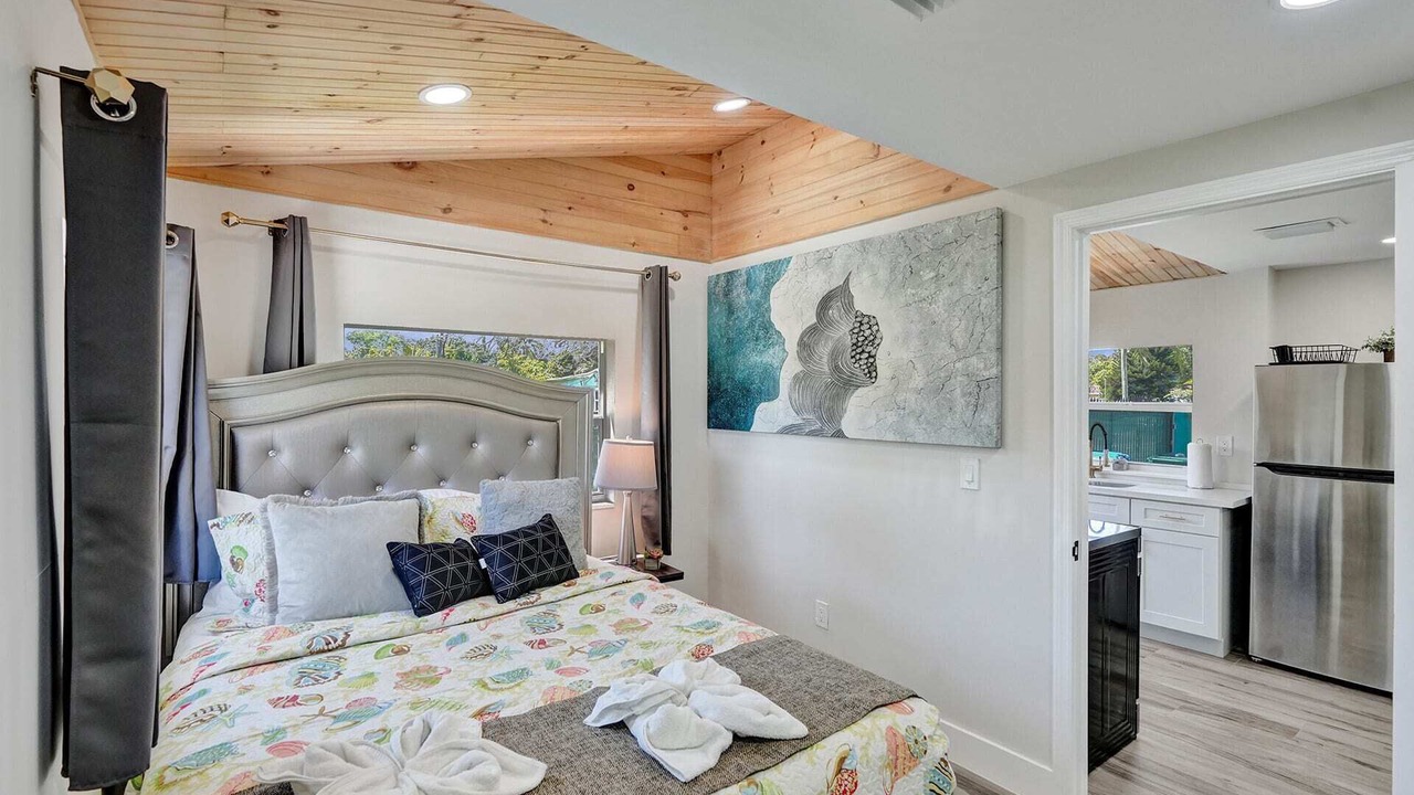 Photo of Bedroom in West Little River