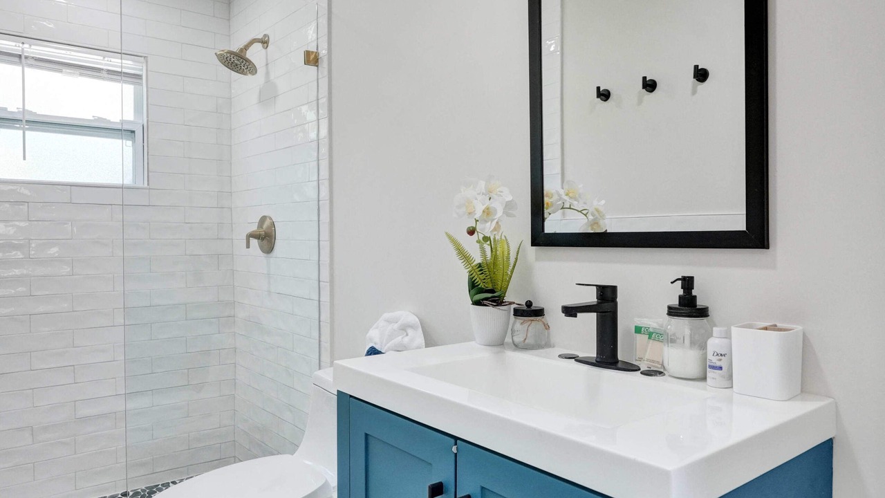 Photo of Bathroom in West Little River