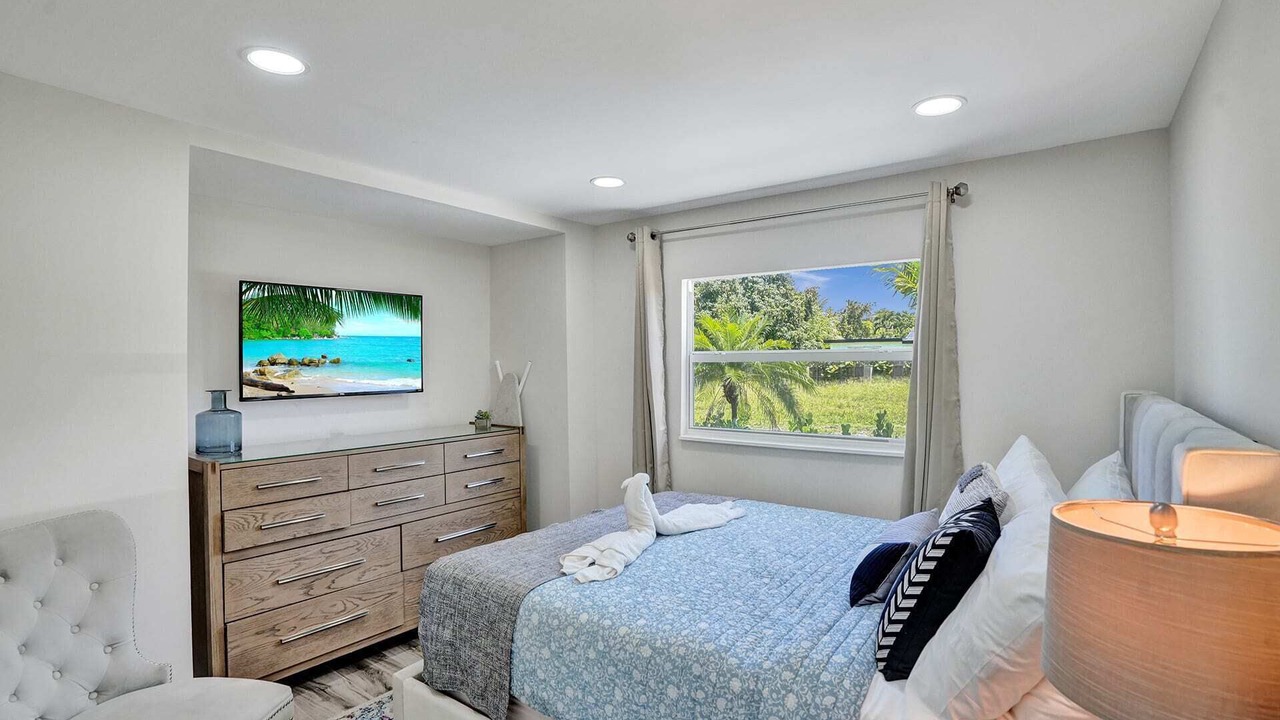 Photo of Bedroom in West Little River