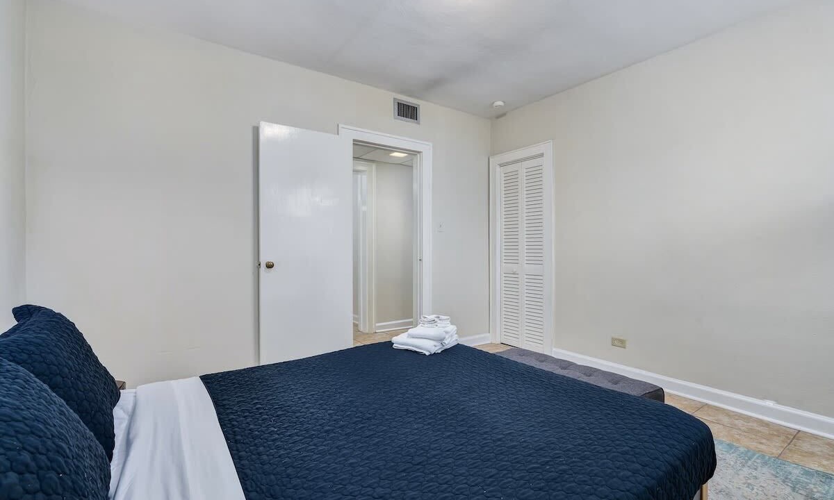 Photo of Bedroom in Anniston