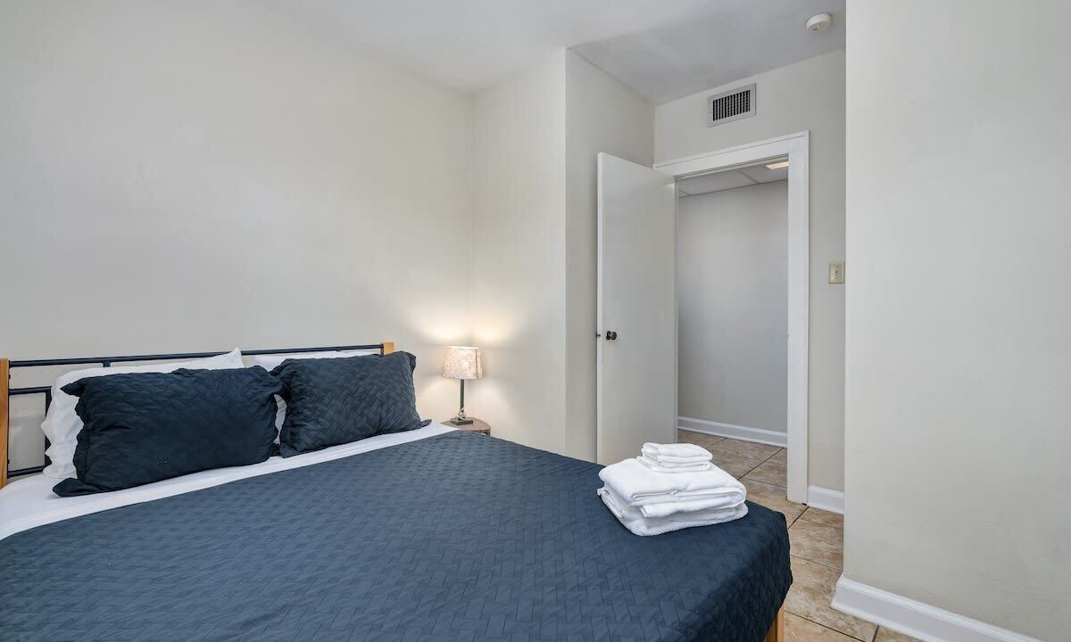 Photo of Bedroom in Anniston