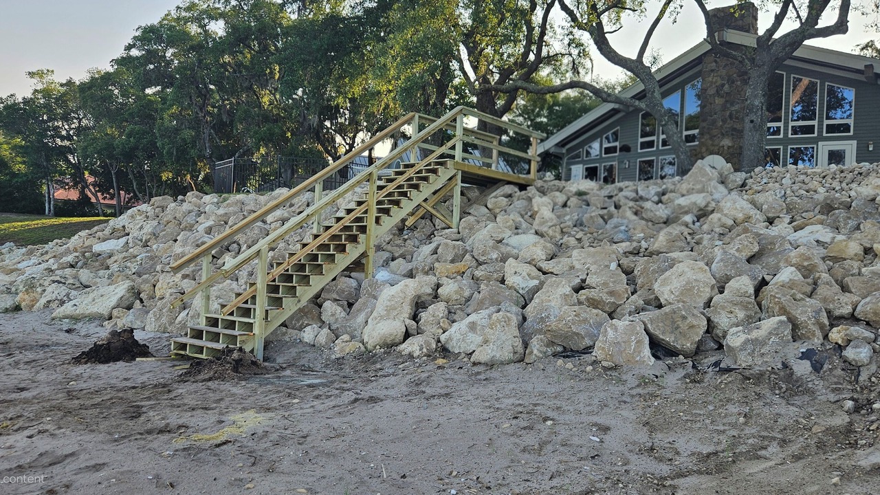 Photo of Others in Magnolia Bluffs