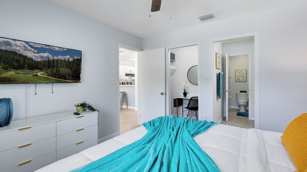 Photo of Bedroom in Titusville
