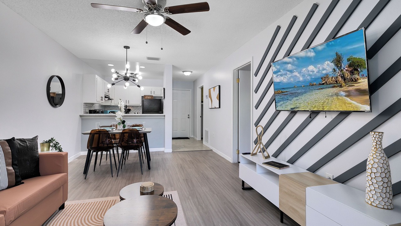 Photo of Livingroom in Titusville