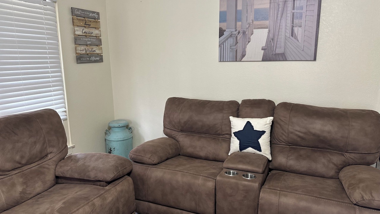 Photo of Livingroom in Chattahoochee